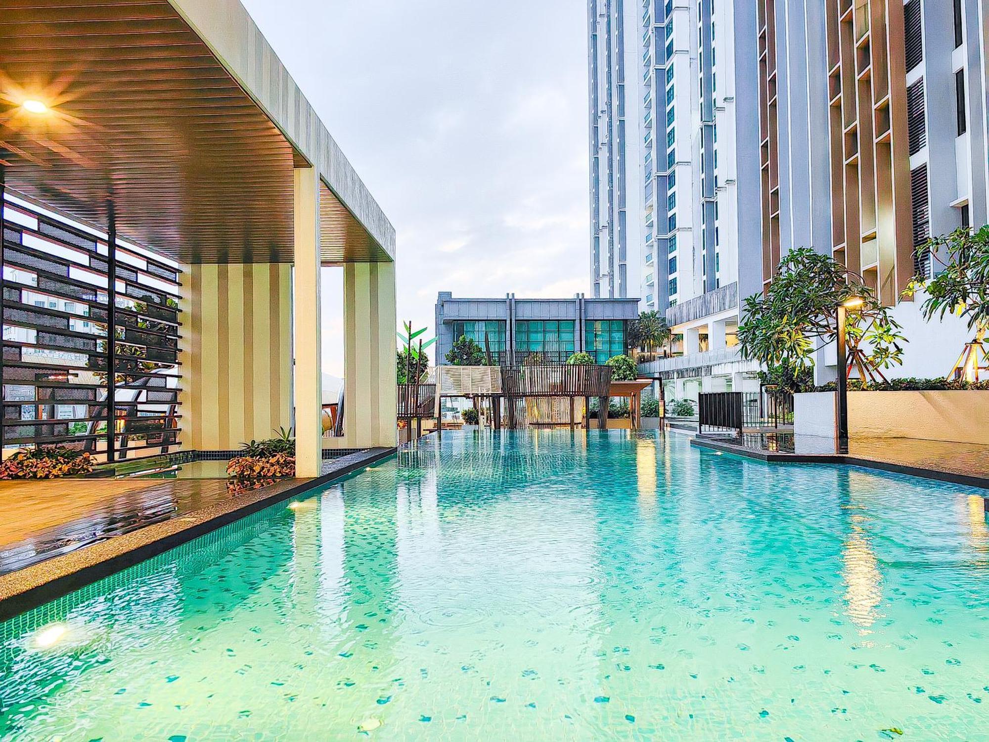 Bukit Indah 1/studio/aeon Mall *